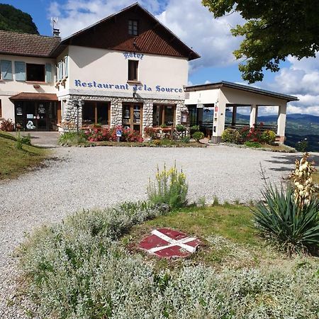 La Source Jacquet Depuis 1954 Hotel Et Studio Saint-Jean-de-Chevelu Dış mekan fotoğraf