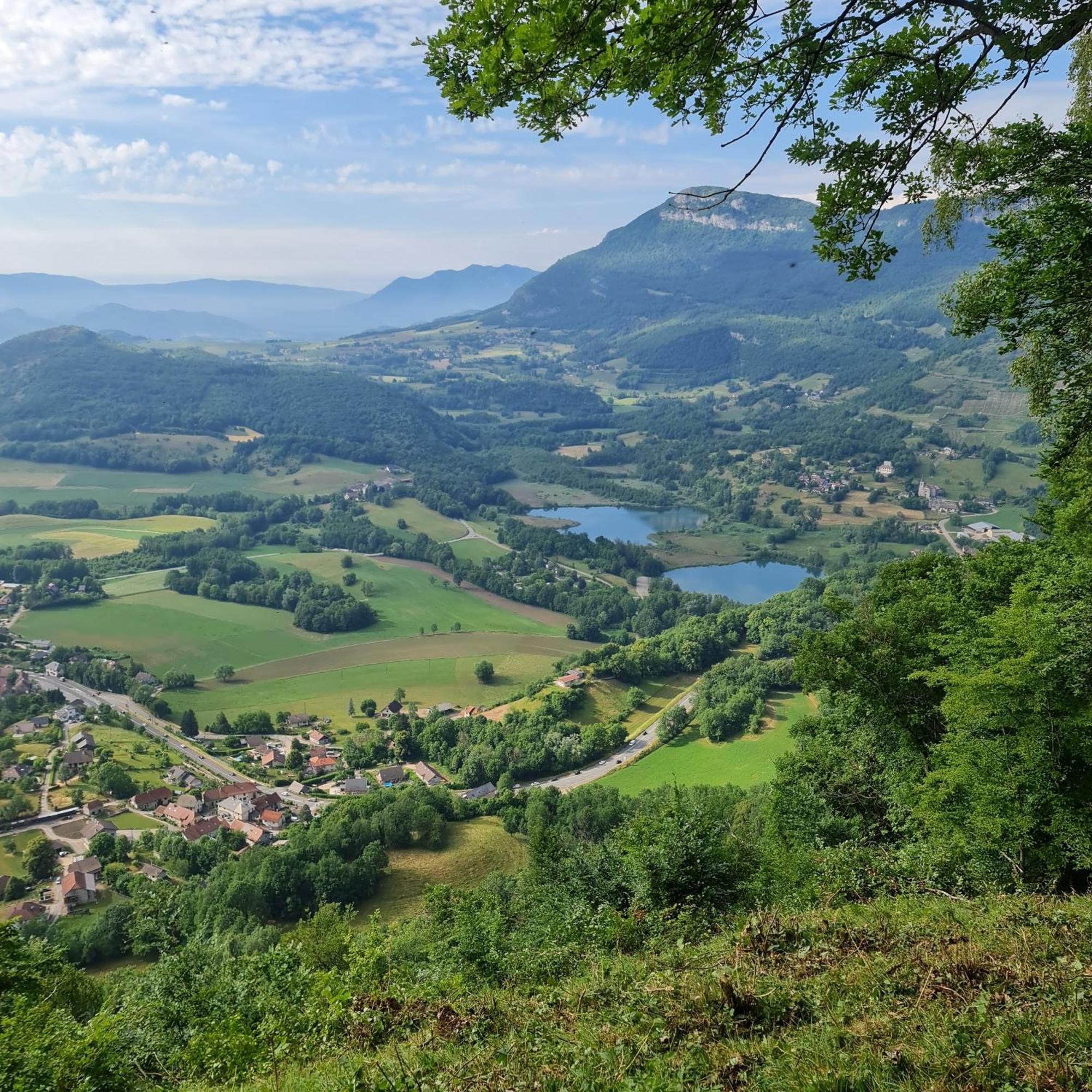 La Source Jacquet Depuis 1954 Hotel Et Studio Saint-Jean-de-Chevelu Dış mekan fotoğraf