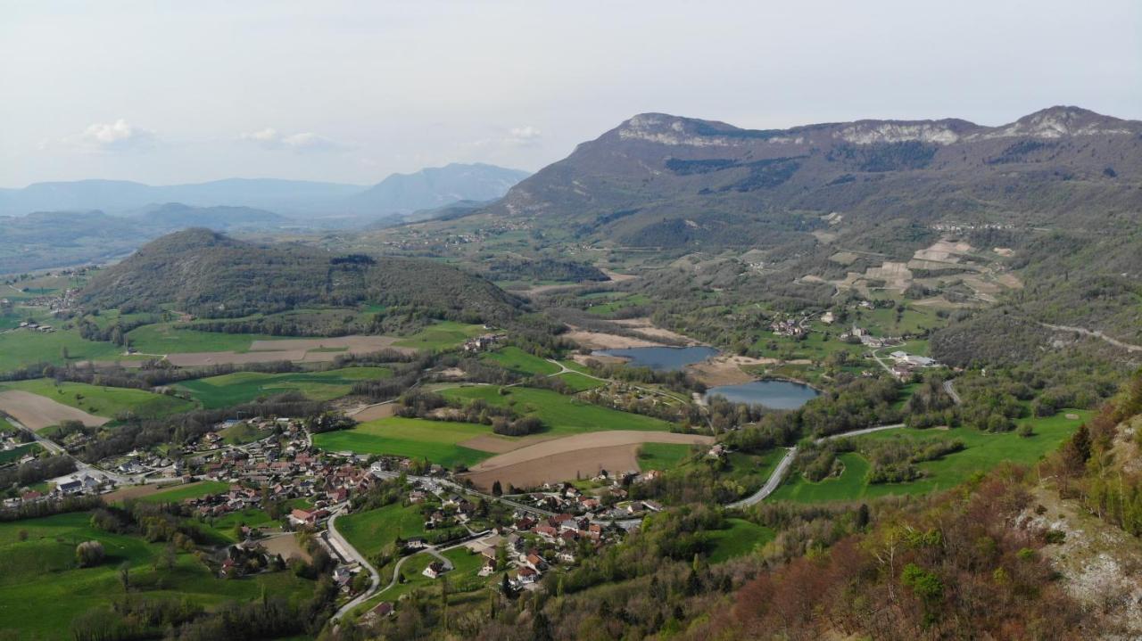 La Source Jacquet Depuis 1954 Hotel Et Studio Saint-Jean-de-Chevelu Dış mekan fotoğraf